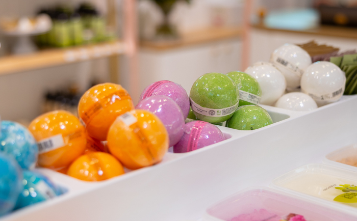 https://www.organique.mom/aromatyczna-kapiel/kule-do-kapieli
